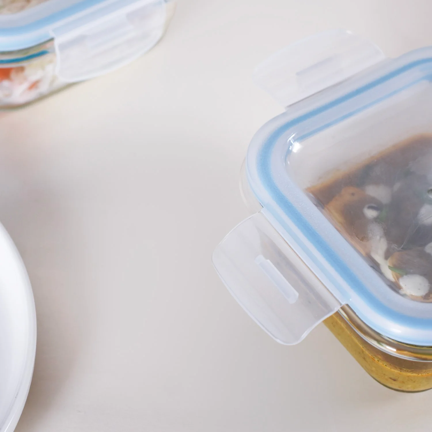 Set Of 2 Leakproof Glass Food Container With Lid 300ml - Image 6