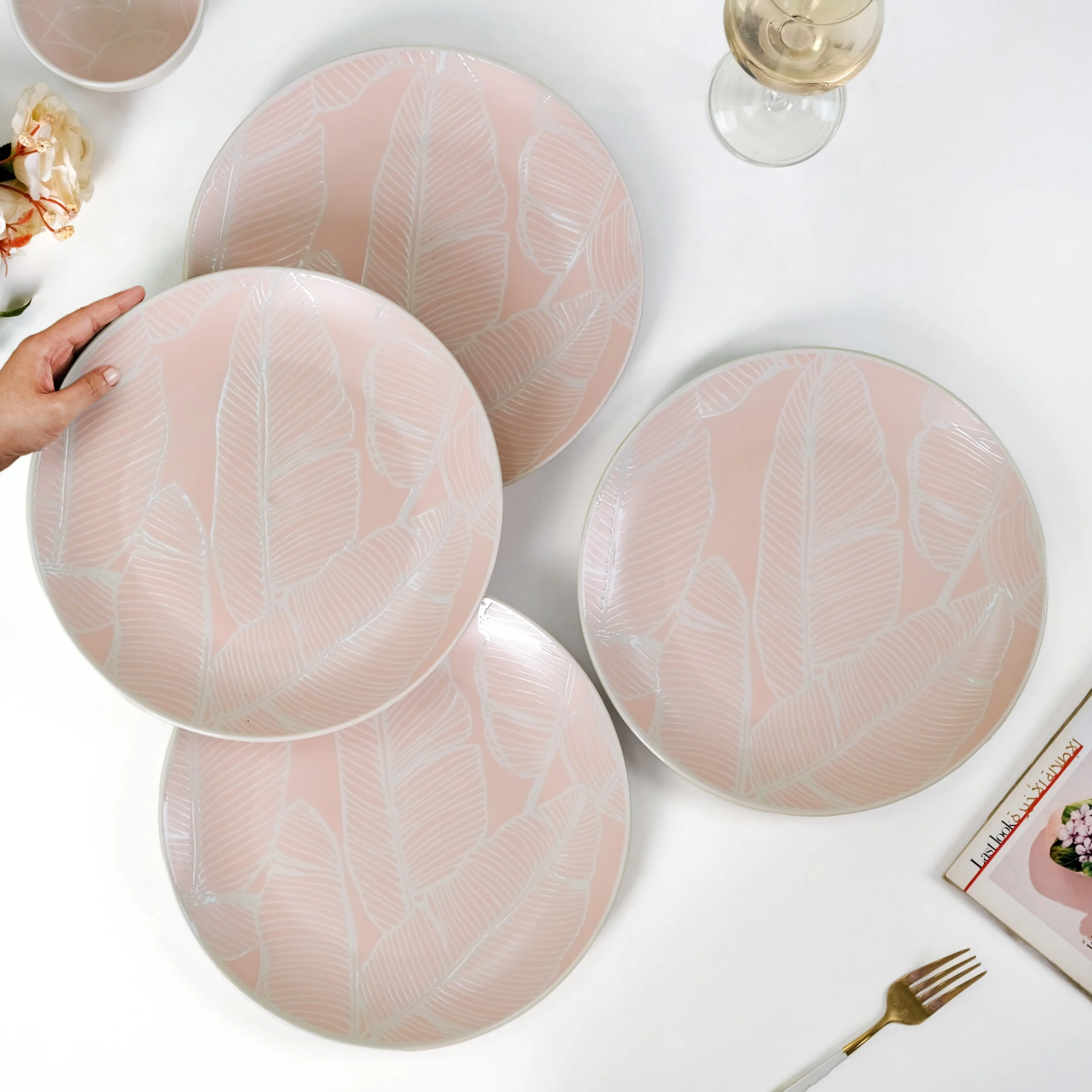 Tropica Pastel Pink Ceramic Dinner Plate Set Of 4 10 Inch - Image 3
